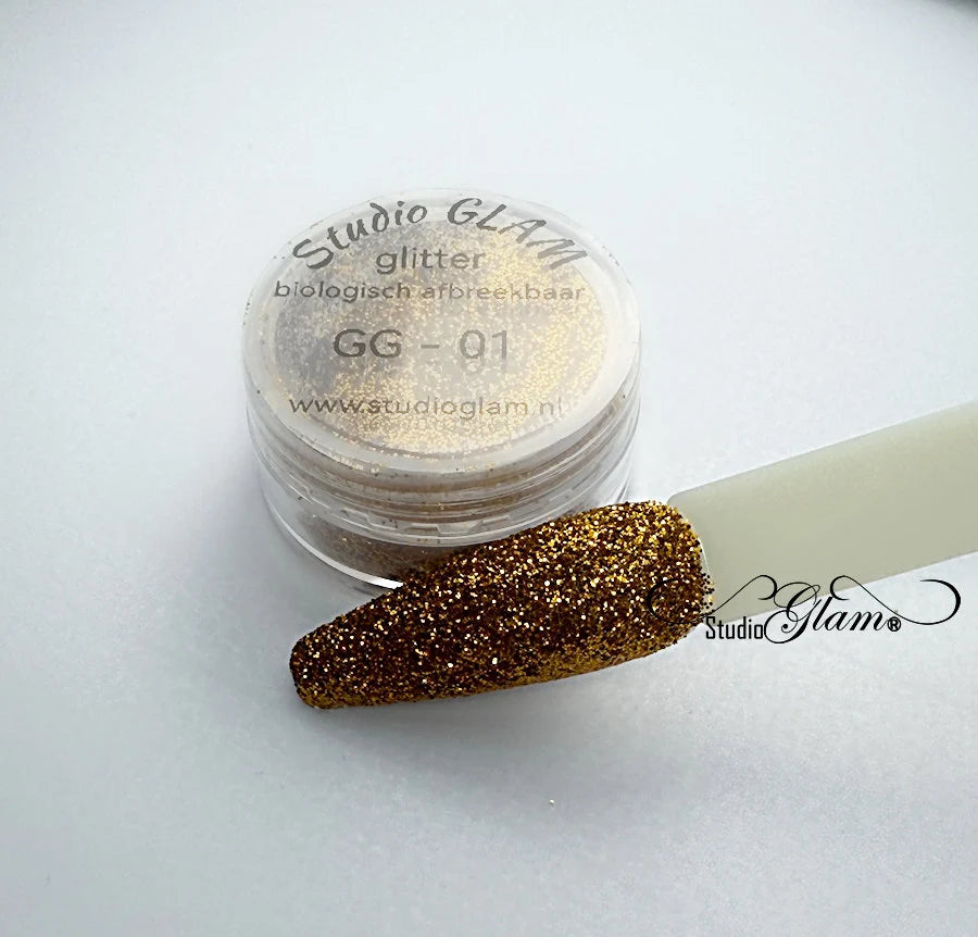 Glam Glitter 1