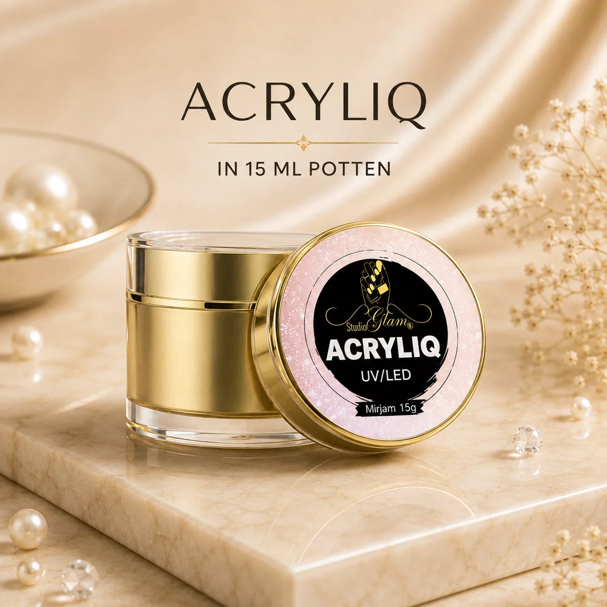 AcryliQ Mirjam